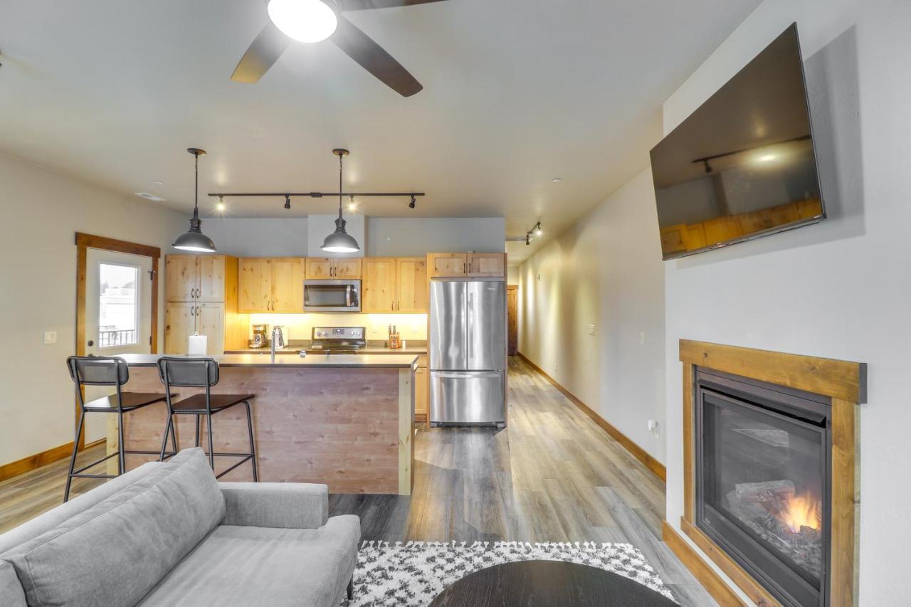 Downtown Columbia Falls Condo 16 Mi To Ski Resort Bagian luar foto