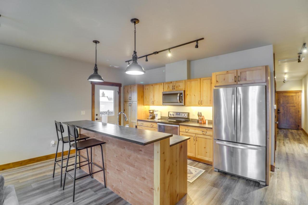 Downtown Columbia Falls Condo 16 Mi To Ski Resort Bagian luar foto